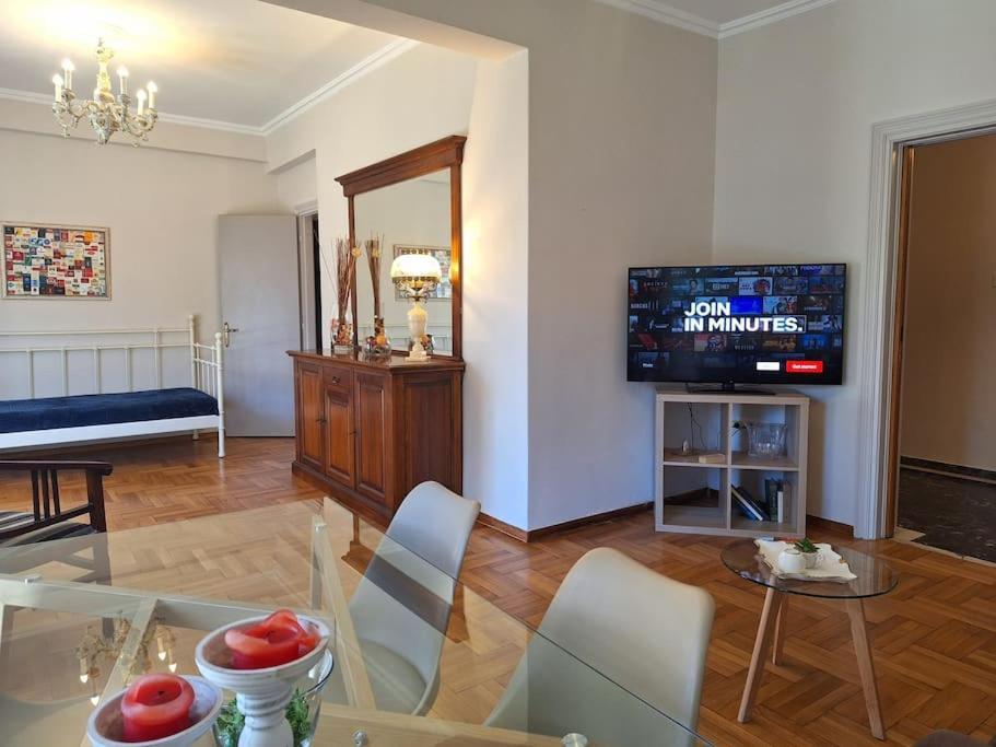 Carlito"S Apartment 1 Next To Metro Station Atina Dış mekan fotoğraf